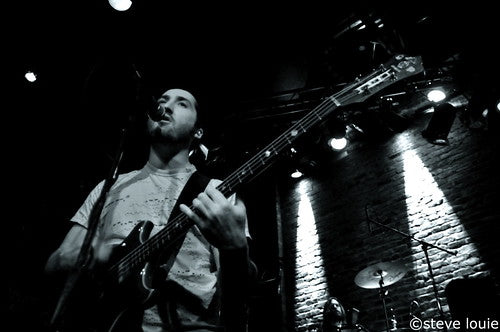 Pinback performing at Richards on Richards, February 15, 2008