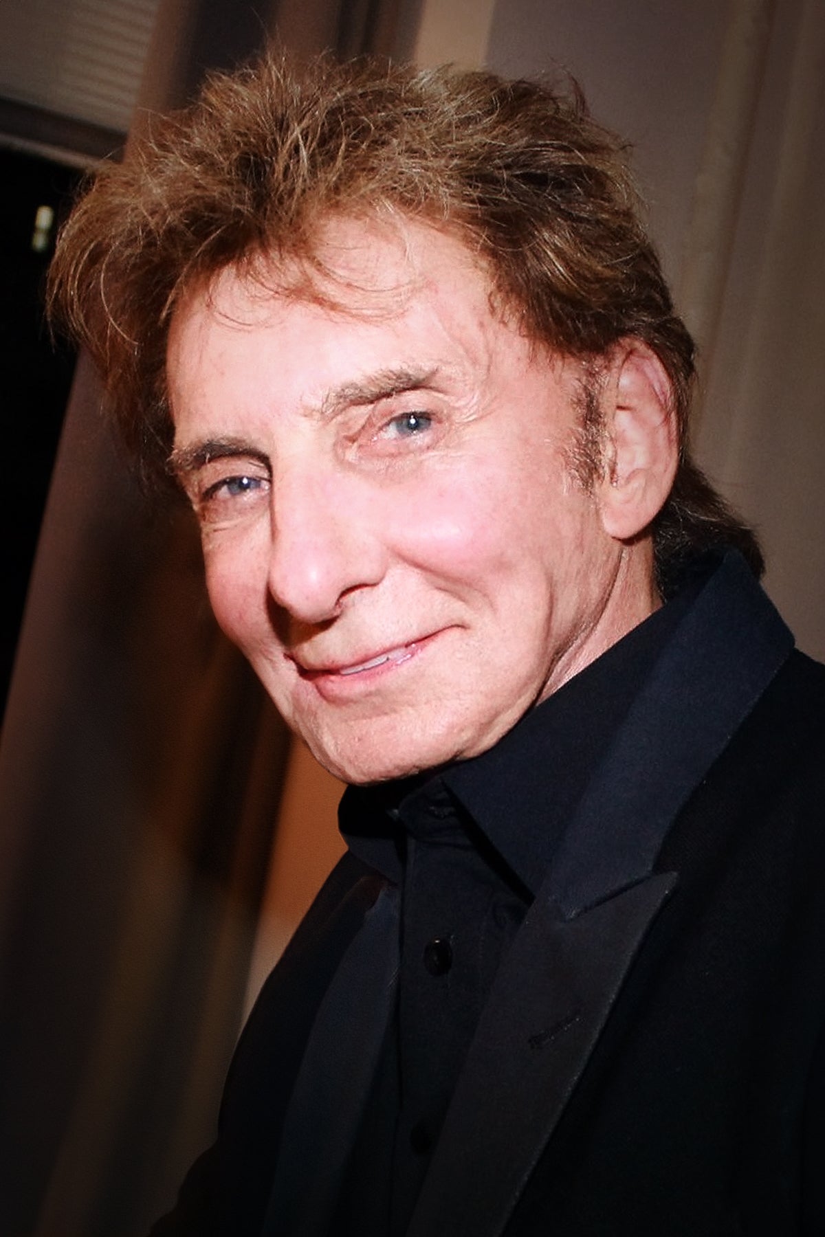 Barry Manilow backstage in 2019