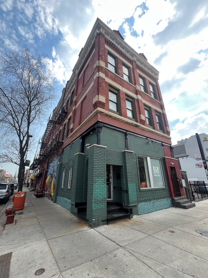 Pinwheel Records storefront at 1459 W 18th St in Chicago.