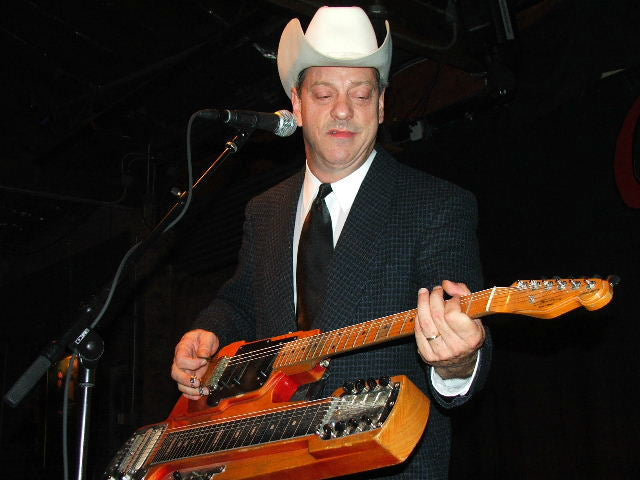 Junior Brown playing his double-neck guit-steel