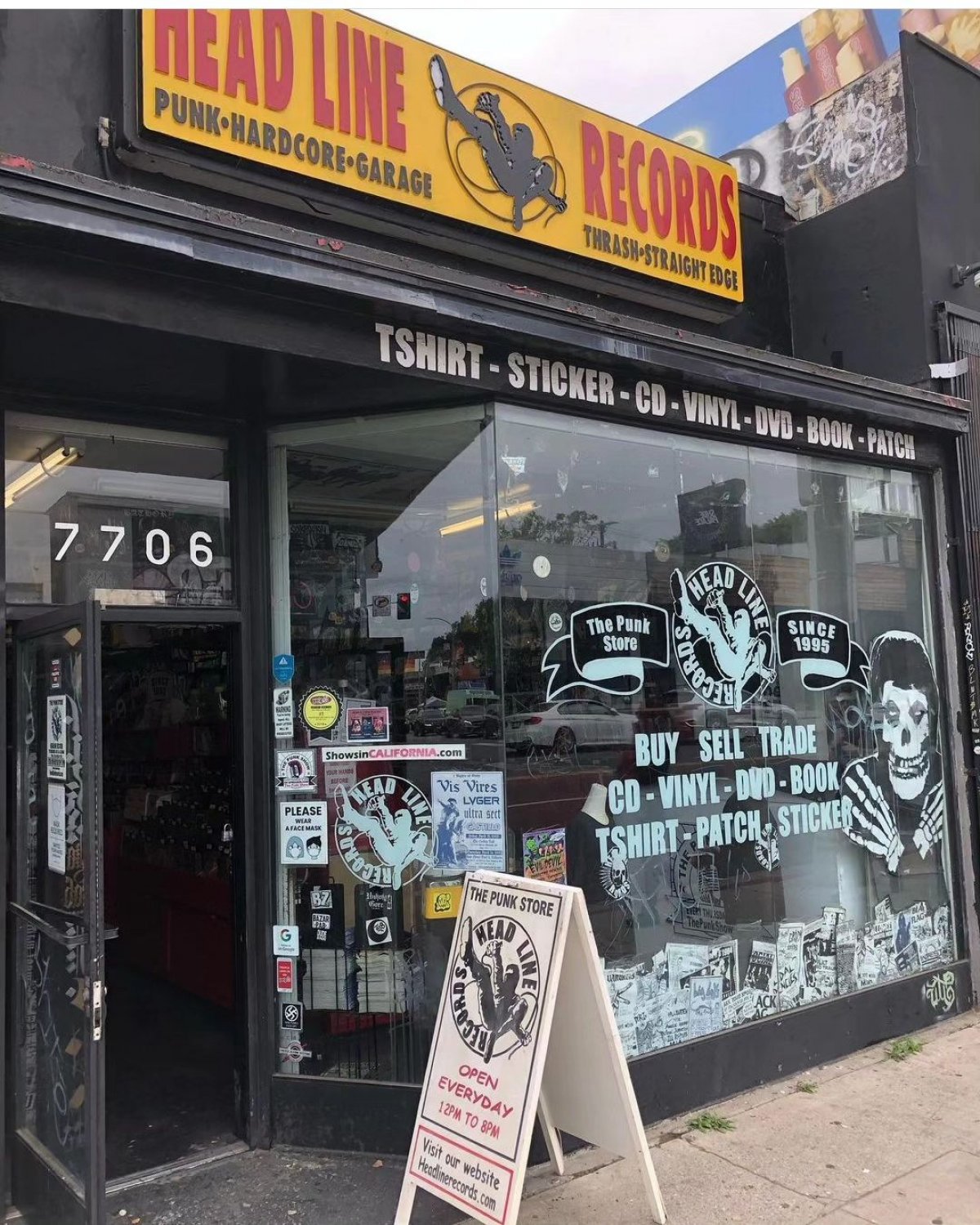 Headline Records storefront at 7706 Melrose Ave in Los Angeles.