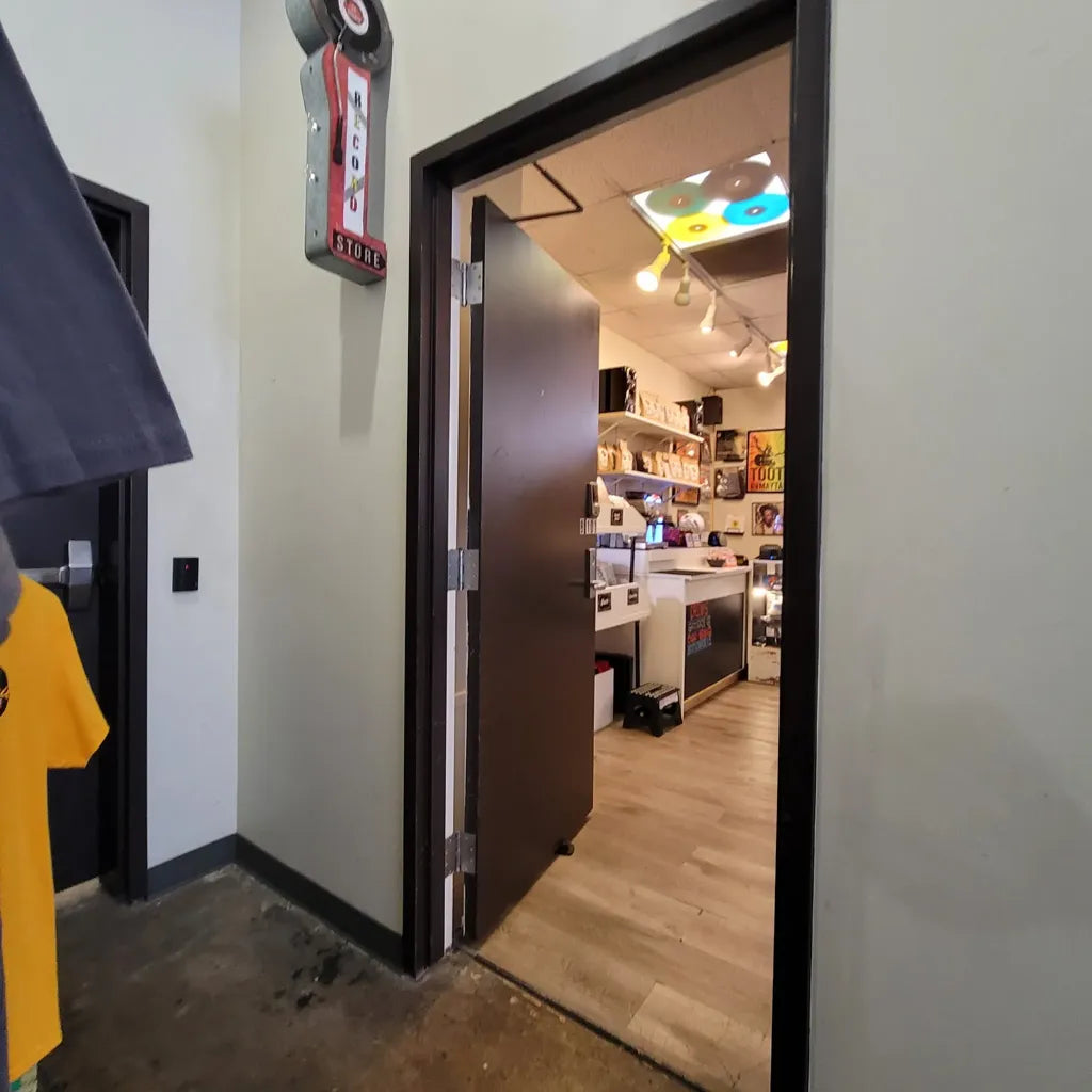 Entrance into Swaggie Records’ downtown Nashville retail space.